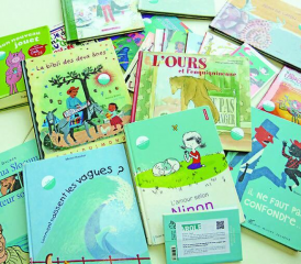 La Bibliothèque scolaire publique du Jorat a reçu une quarantaine de livres de l’association romande de littérature pour l’enfance et la jeunesse. Tous vont être dispersés dans la région. DR
