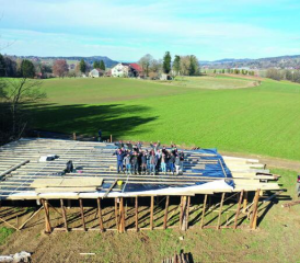 Les membres de la Jeunesse de Palézieux ne comptent pas leurs heures pour l’organisation du Rallye, à Châtillens, et ce depuis deux ans. DR