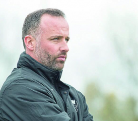 Pour succéder à Duilio Servadio, les dirigeants du FC Châtel-St-Denis ont jeté leur dévolu sur Cédric Mora, actuel entraîneur du FC Fribourg. Il arrivera au Lussy cet été. ARCH – A. VULLIOUD / LA GRUYÈRE