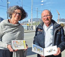La doctoresse Patricia Vuichard ne se lasse pas de revivre son voyage au Népal à travers les dessins de Bernard Devaud. VJ