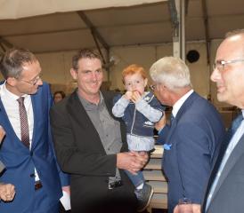 Le président du comité d’organisation du Comptoir de la Veveyse Pierre-Alain Pache a de quoi avoir le sourire. L’événement a largement dépassé son objectif de 15000 visiteurs. MMS