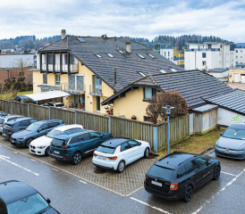 La parcelle, de 470 m2 avec une surface totale habitable de 265 m2, sera locative. CHLOÉ LAMBERT