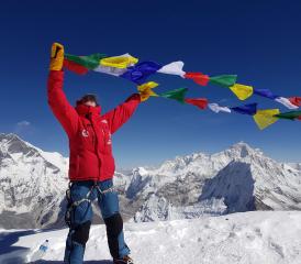 Maya Chollet a gravi un sommet culminant à 6812 mètres pour y rendre hommage à sa mère, disparue en 1995. Un exploit sportif qui revêtait une signification particulière. DR