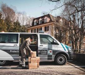 Près de 150 astreints de la Protection civile de Lavaux-Oron sont engagés sur le front du coronavirus, notamment pour acheminer le matériel médical. JULIE MASSON/SSCM