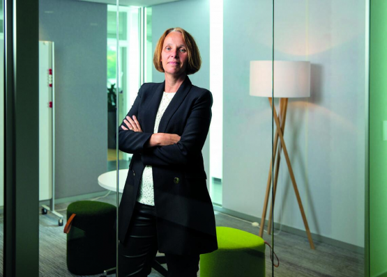 Martine Ruggli-Ducrot: «La pharmacie se trouve être un bon endroit pour se faire vacciner. Elle est facile d’accès et elle permet un bon suivi des patients.» PHARMASUISSE