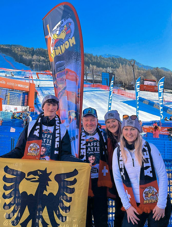 La famille Genoud à Bormio, où Alexis Monney a brillé en décembre avec deux podiums, dont une victoire mémorable. DR