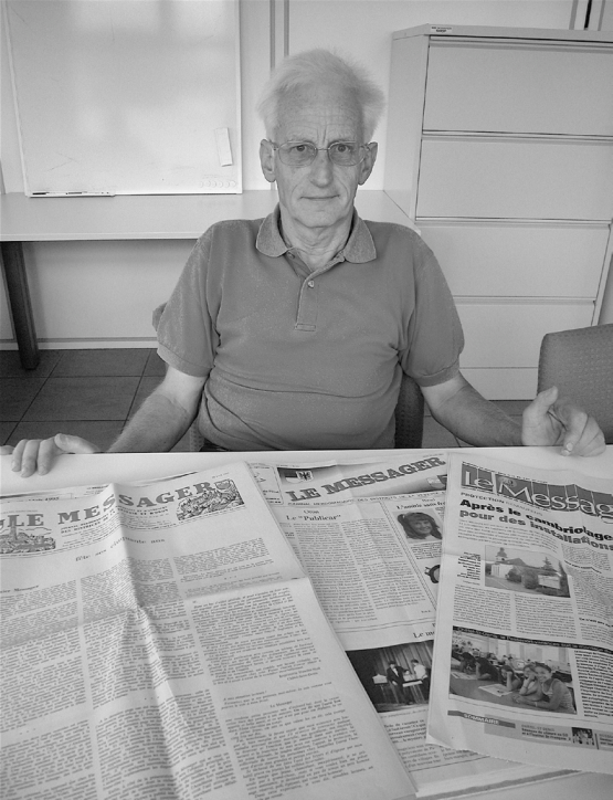 François Huwiler (ici en 2006, lors des 90 ans du Messager) incarne la troisième et dernière génération de la famille à avoir dirigé l’hebdomadaire de la Veveyse. FRÉDÉRIC HAUSAMMANN – ARCHIVE