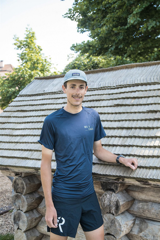 Sans entraîneur, Alexandre Bugnard prend conseil de quelques amis qui ont étudié le sport. RÉGINE GAPANY