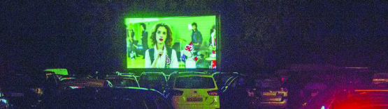 Le drive-in à Rathvel, une des six nouvelles activités proposées en 2021, a affiché complet. Il sera reconduit en 2022. DR