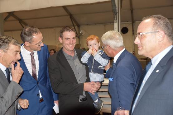 Le président du comité d’organisation du Comptoir de la Veveyse Pierre-Alain Pache a de quoi avoir le sourire. L’événement a largement dépassé son objectif de 15000 visiteurs. MMS