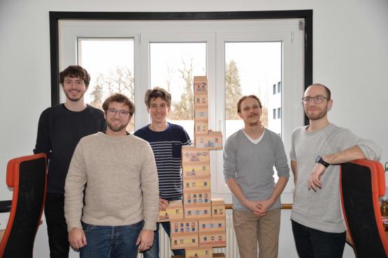L'équipe de DNA Studios - composée de Nicolas Gachoud, Nathanaël Monney, Martin Charrière, Antoine Débois et David Hofer (de g. à dr.) - se réjouit que l'une de ses créations soit disponible sur la Nintendo Switch. CM