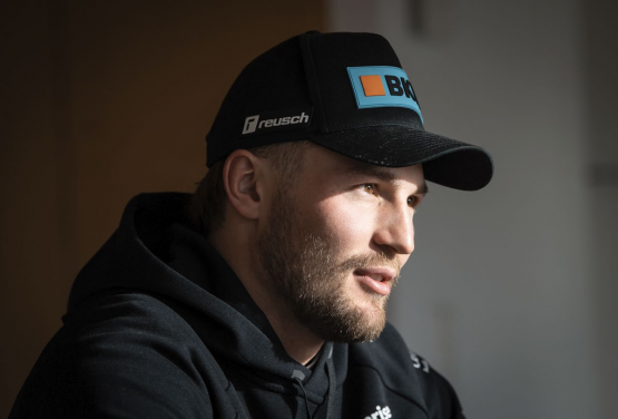 Après un été fait de parties de pêche, de surf et de randonnées en Veveyse, Alexis Monney a retrouvé le Cirque blanc ce jeudi aux Etats-Unis. ANTOINE VULLIOUD