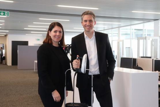 Frère et sœur, Michaël et Julie Monney ont repris, en juillet dernier, les rênes de l’entreprise familiale Laurastar SA, basée depuis 1993 à Châtel-St-Denis. VJ