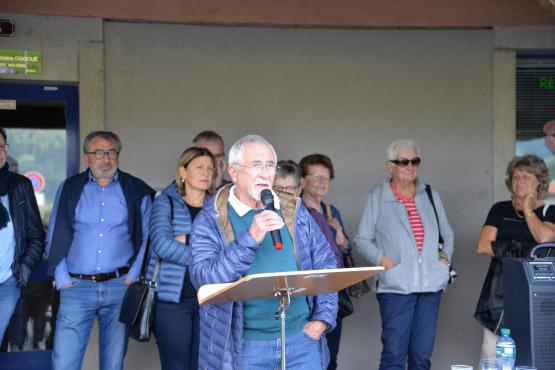 Le Grangeois Rodolphe Aeschlimann se bat pour garder un bureau de poste dans le village voisin, depuis 2017. VJ