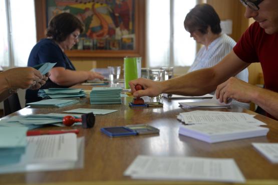 Le 27 septembre à Granges, le dépouillement s'annonce un peu plus long qu'à l'accoutumée, avec l’élection complémentaire à l’exécutif et la votation sur l’introduction d’un Conseil général en plus des objets fédéraux. VJ/ARCH. MESS